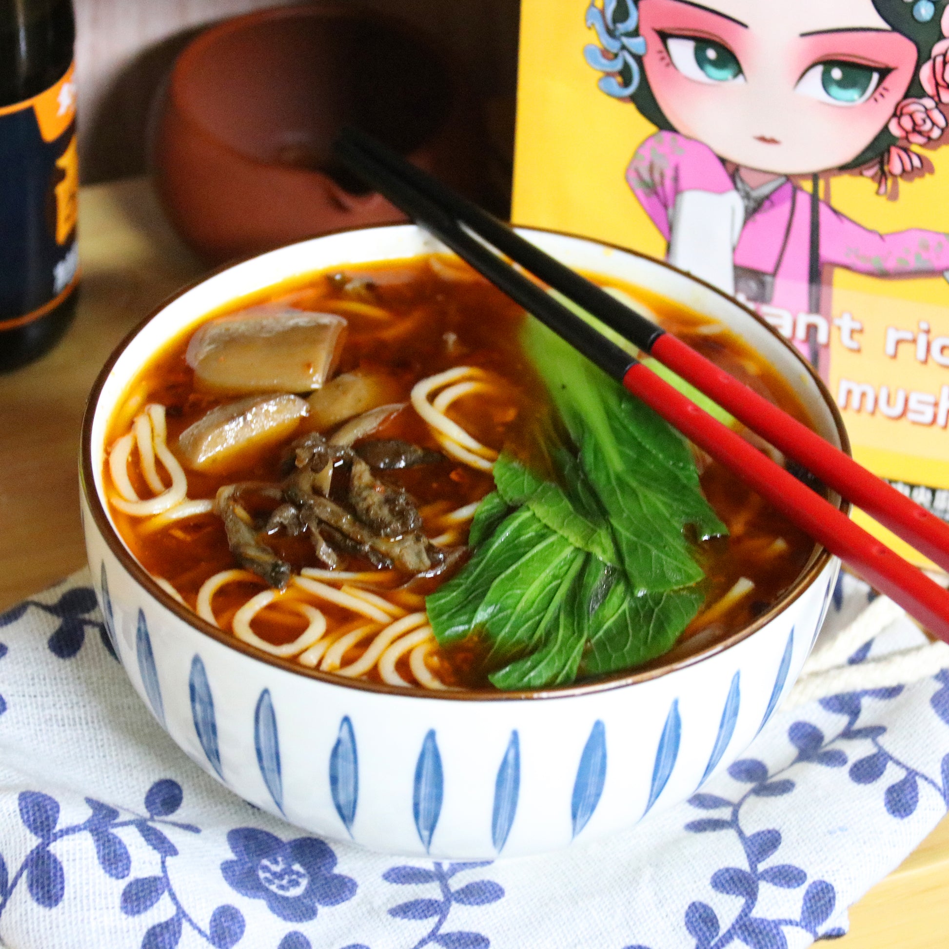 Vegan Mushroom Soup Instant Rice Noodles main03